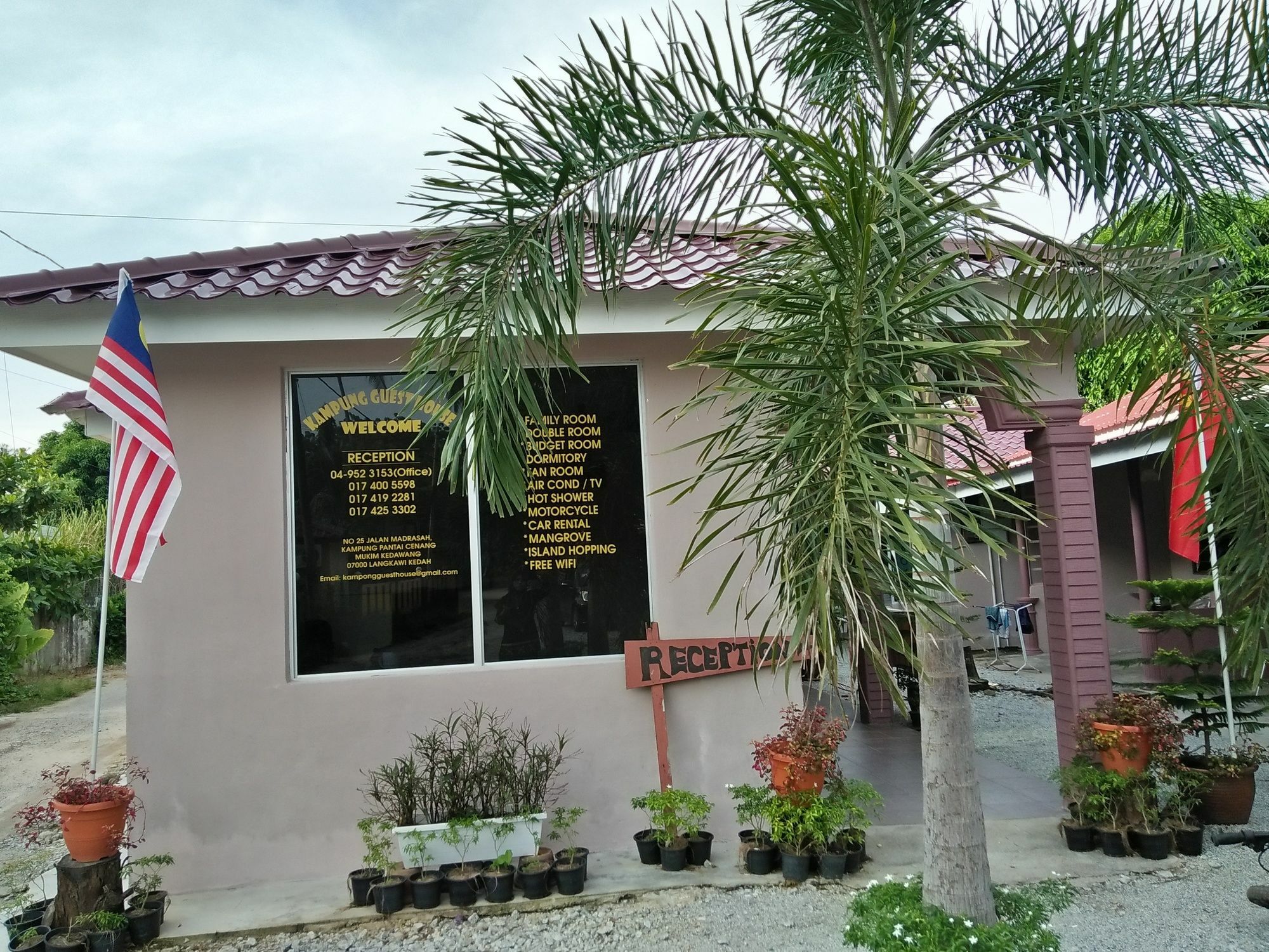 Zen Rooms Basic Kampung Guest House Langkawi Ngoại thất bức ảnh